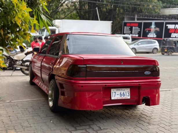 ford-laser-1990-big-3