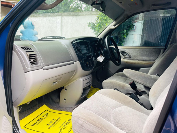 mazda-tribute-big-4