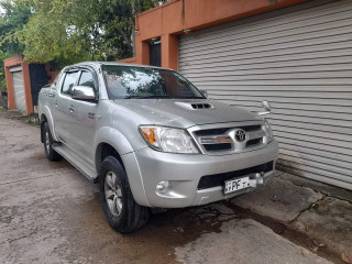 toyota-hilux-g-grade-2006