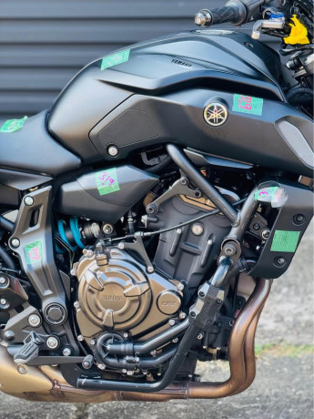 yamaha-mt07-2019-big-2