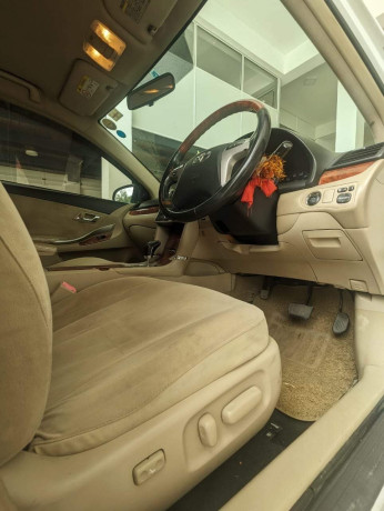 toyota-premio-2013-big-2