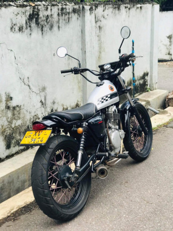 suzuki-grass-tracker-250-big-1