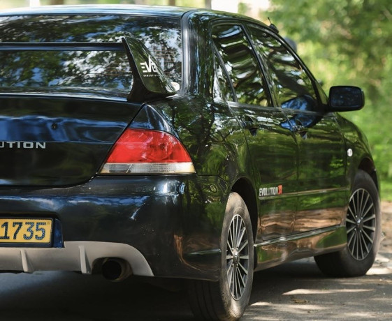 mitsubishi-lancer-cs1-2004-big-3