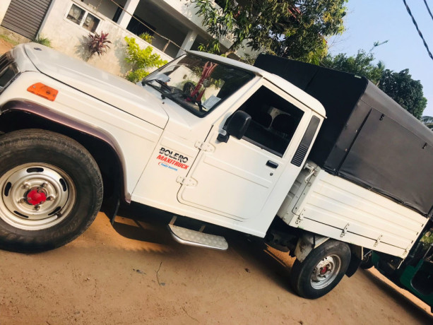 mahindra-bolero-2005-big-0