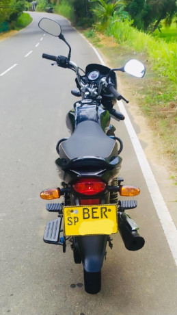 bajaj-platina-100-2017-big-3