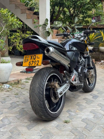 honda-hornet-ch115-2012-big-3