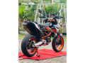 ktm-690-smcr-2015-small-2