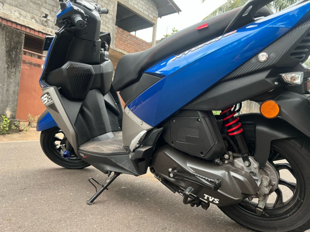 tvs-ntorq-125-2024-big-4
