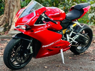 ducati-panigale-959