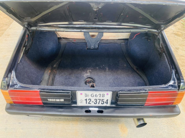 mitsubishi-lancer-box-big-4