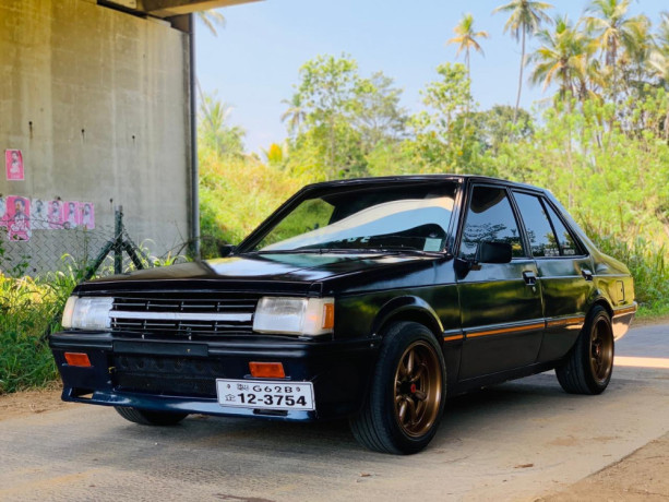 mitsubishi-lancer-box-big-2