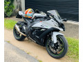 kawasaki-zx10r-2015-small-4