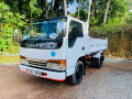 isuzu-tipper-2000-small-0