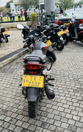 bajaj-discover-125-big-2