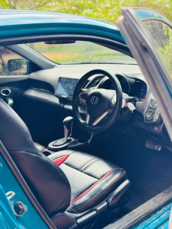 honda-crz-zf1-2012-big-3