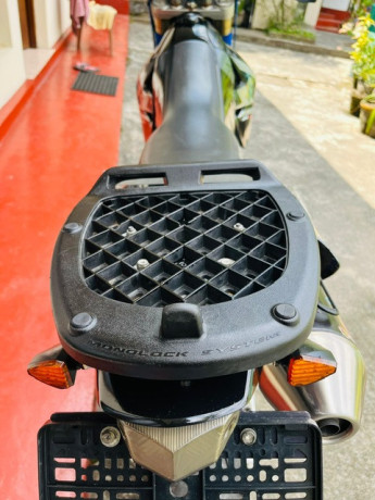suzuki-drz-400-k7-2007-big-4