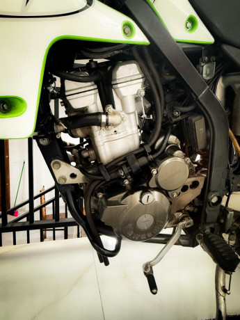 kawasaki-d-tracker-250-d2-big-3