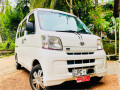 daihatsu-hijet-s320-small-0