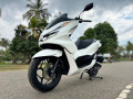 honda-pcx-160-2021-small-1