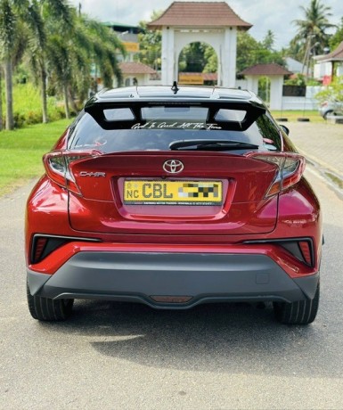 toyota-chr-ngx10-2018-big-4