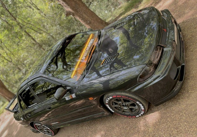 mitsubishi-lancer-cb3a-efi-big-1