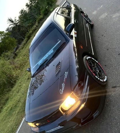 mitsubishi-lancer-cb3a-efi-big-2