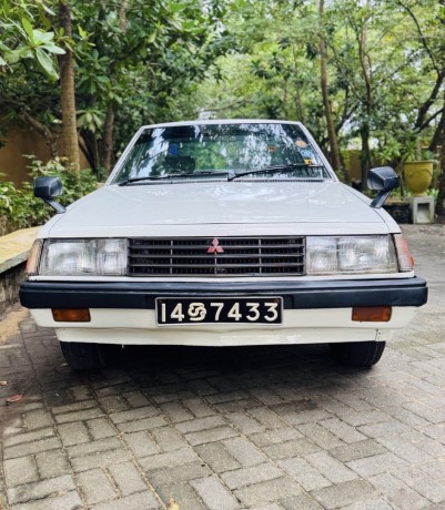 mitsubishi-galant-sigma-big-2