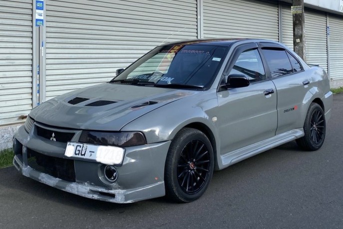 mitsubishi-lancer-ck1a-big-0