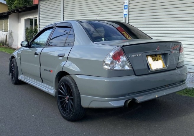 mitsubishi-lancer-ck1a-big-3