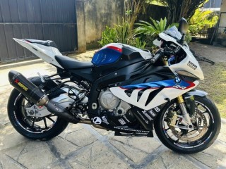 bmw-s1000rr-2014