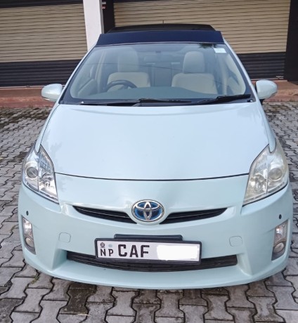 toyota-prius-g-touring-solar-sunroof-model-2015-big-1