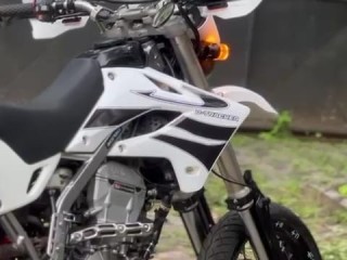kawasaki-d-tracker-250-d2