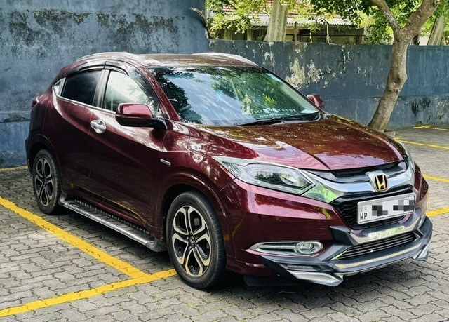 honda-vezel-2015-big-0
