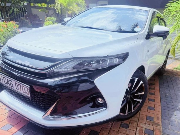 toyota-harrier-gs-g-sport-2015-big-4