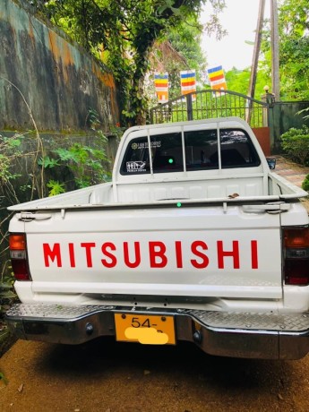mitsubishi-l200-big-2