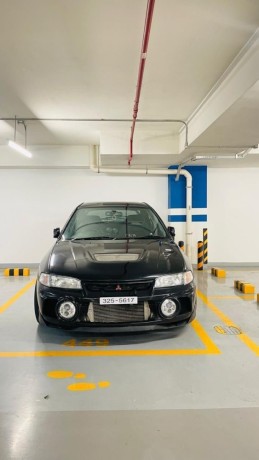 mitsubishi-evo-4-big-2