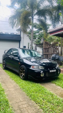 mitsubishi-evo-4-big-1
