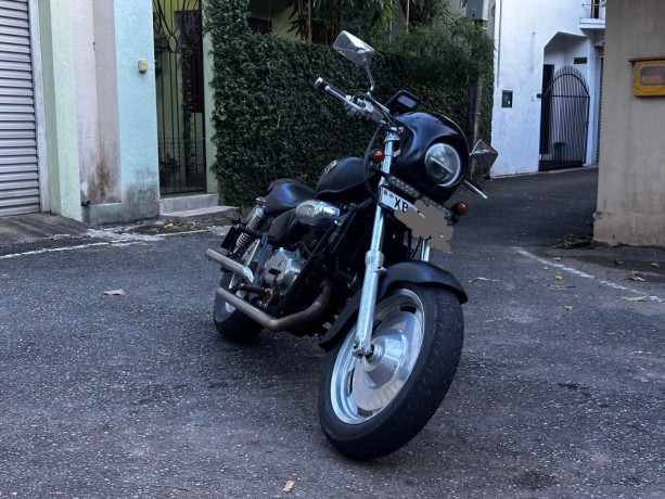 honda-magna-250-registered-big-1