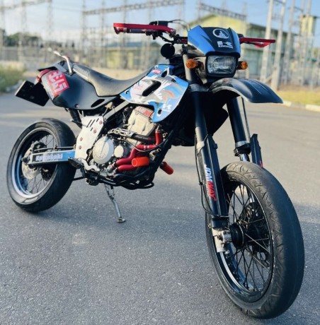 kawasaki-d-tracker-250-d2-big-1