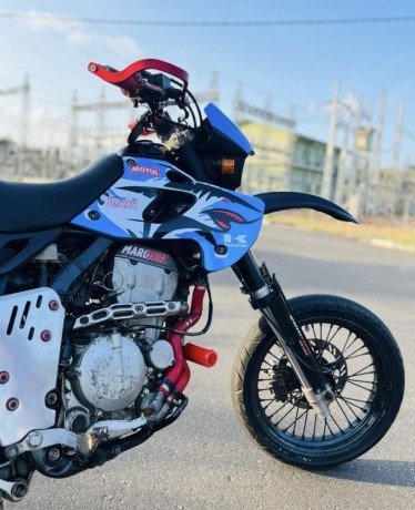 kawasaki-d-tracker-250-d2-big-2