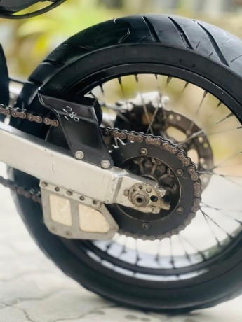 kawasaki-d-tracker-250-d2-big-3