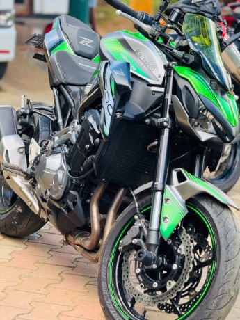 kawasaki-z900-2019-big-1