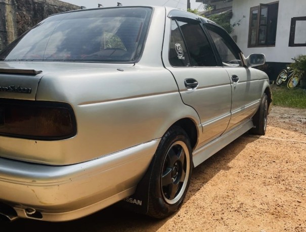 nissan-sunny-b13-big-3