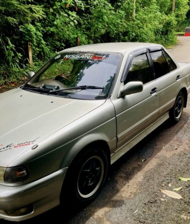 nissan-sunny-b13-big-1