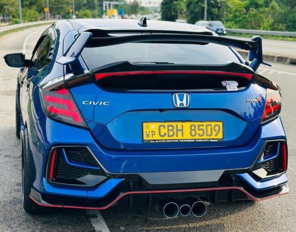 honda-civic-2019-big-3