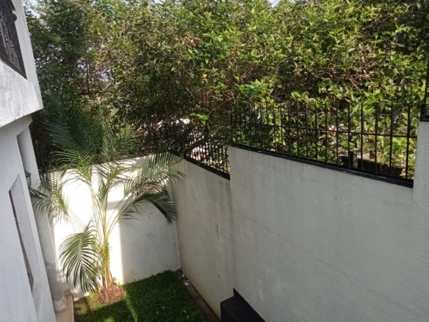 house-for-sale-in-malabe-big-2