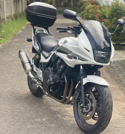 honda-cb400-revo-2015-big-1