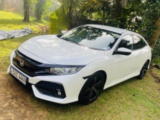 honda-civic-sr-2018