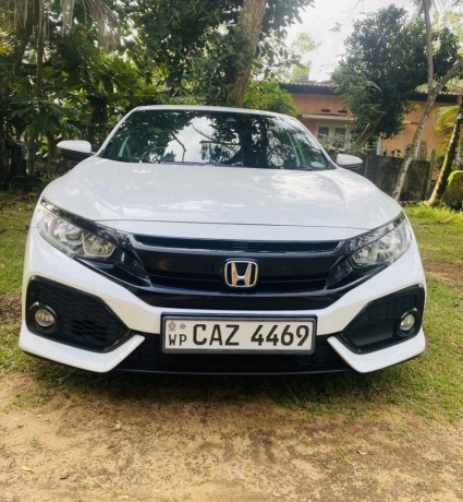 honda-civic-sr-2018-big-4