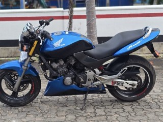 honda-hornet-250-ch115